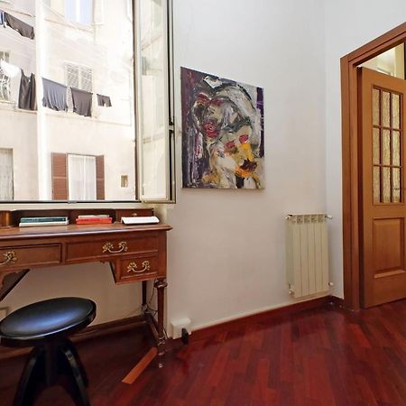 1 Bd With Balcony San Giovanni By Halldis Roma Exterior foto