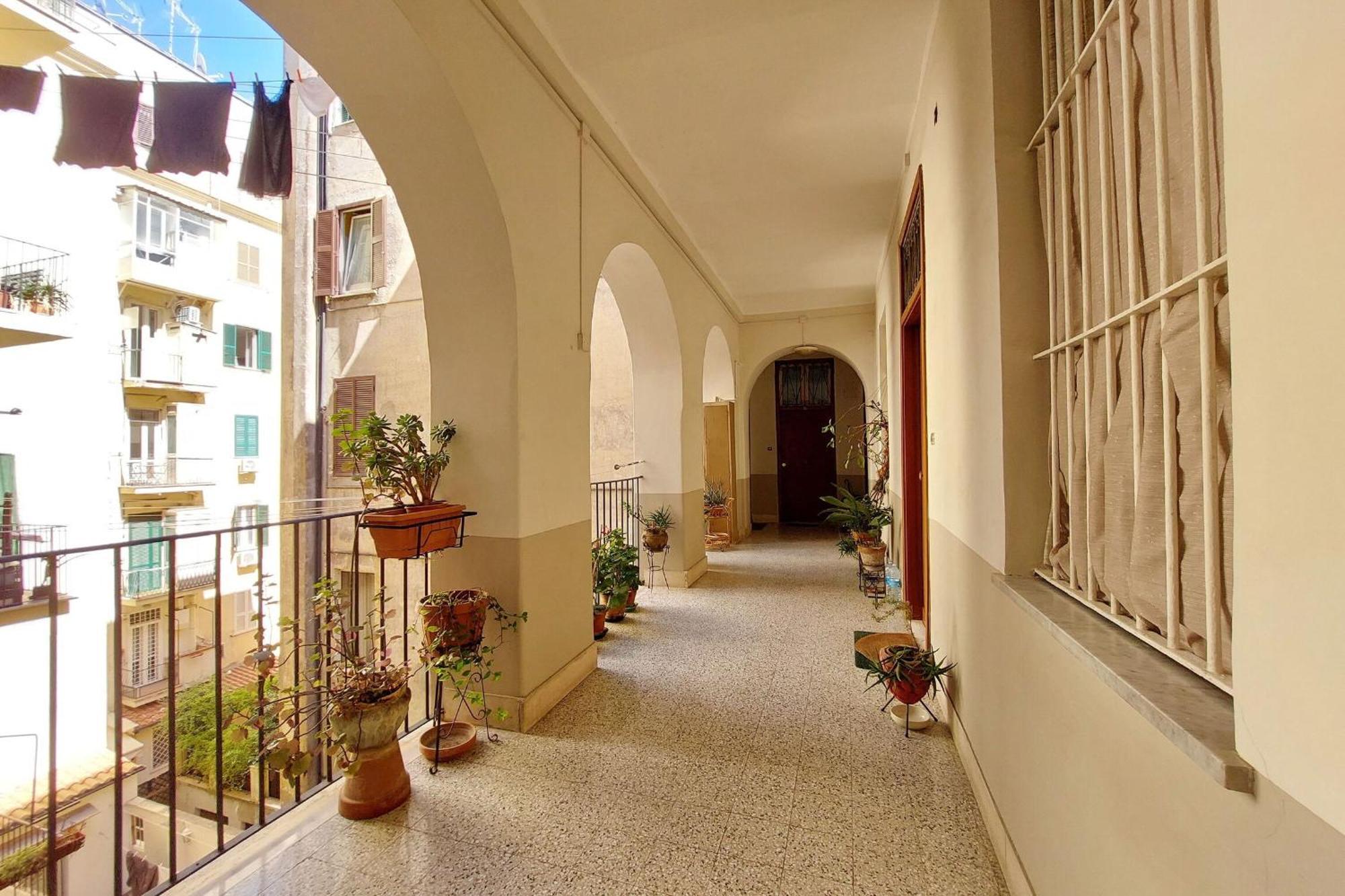 1 Bd With Balcony San Giovanni By Halldis Roma Exterior foto