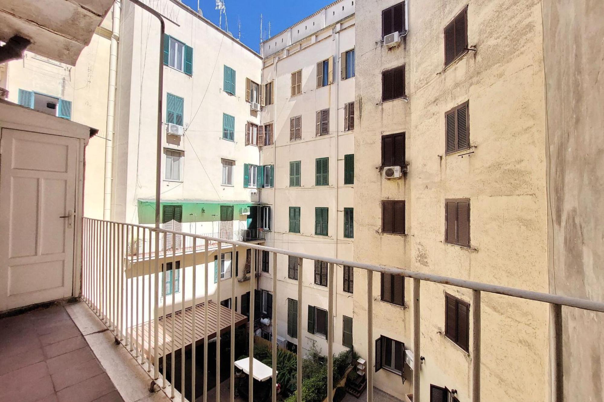 1 Bd With Balcony San Giovanni By Halldis Roma Exterior foto